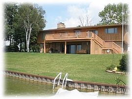 Lake Columbia Lakefront Luxury Home! in Brooklyn, MI