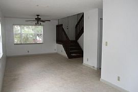 3/2 Dream House with Yard in Margate, FL (Photo 2 of 6)