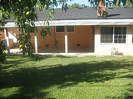 House For Rent in Sacramento, CA (Photo 6 of 6)