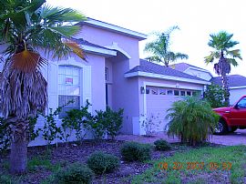 Unfurnished 4bed/2.5 bath Pool home near Disney in Davenport, FL