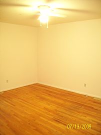 Available for Rent Immediately/including section 8 in Kansas City, MO (Photo 4 of 6)
