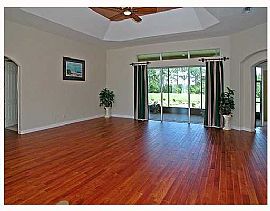 3 BEDROOM HOME WITH GREAT AMENITIES in Mount Dora, FL (Photo 6 of 6)