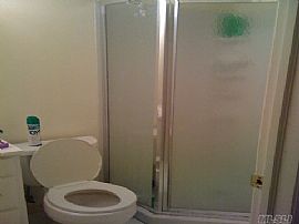 Large Studio - Everything Included in East Northport, NY (Photo 3 of 4)