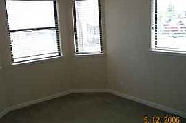 $1200 / 1br - 1 ba / Beautiful Apartment in Japan Town / Front  in San Jose, CA (Photo 2 of 4)