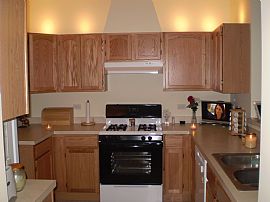 New 3br Townhome with basement option to buy in McHenry, IL