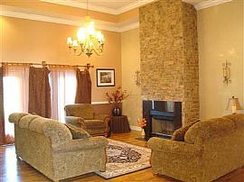 Beautifull 1 1/5 story home, minuts away From Man o War in Nicholasville, KY (Photo 3 of 4)