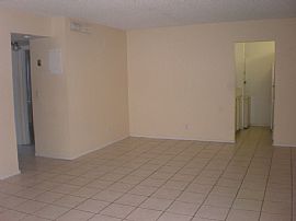 2/2 Condo For Rent in Coral Spring in Coral Springs, FL (Photo 3 of 6)