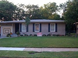 Updated home near White Rock Lake in Dallas, TX (Photo 2 of 4)