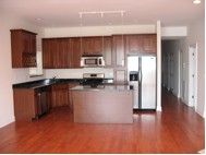 3 Bedroom Home with Large rooms in Chicago, IL (Photo 2 of 6)