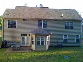 GREAT FAMILY NEIGHBORHOOD - FOXCROFT in Charlottesville, VA (Photo 2 of 6)