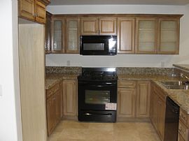 Berendo Terrace Apartments  in Los Angeles, CA (Photo 9 of 10)