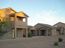 3 Bdr 2 bath apartment for rent! in Casa Grande, AZ