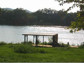 OUTSTANDING views of open water and Packsaddle Mountain LBJ lak in Kingsland, TX