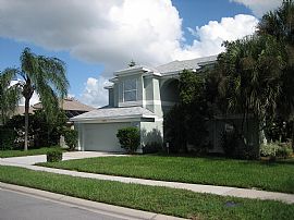 Pool, 4 and 2, Breathtaking, Great Neighborhood. in Orlando, FL (Photo 2 of 12)