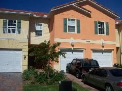 Not in Foreclosure, Beautiful Townhome For Rent!!!! in Fort Myers, FL (Photo 2 of 5)
