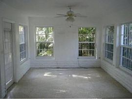 Beautiful Design District Home for Rent 3/2 w/ Lush Landscaping in Miami, FL (Photo 6 of 6)