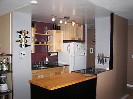Very Nice 1 Bedroom in Edgewater in Chicago, IL (Photo 4 of 6)