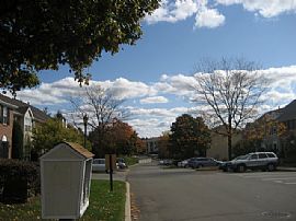 Beautiful Townhouse for Rent  in Peekskill, NY (Photo 2 of 4)