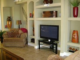 Furnished 3 bedroom 2 bath $750/ week Waterfront Vacation Villa in Cape Coral, FL (Photo 6 of 6)