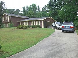 Single Home - 3 Bed , 2.5 Bath  in Lawrenceville, GA (Photo 3 of 6)