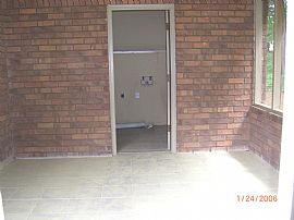 Duplex - 2 Bed, 1 Bath in Lawrenceville, GA (Photo 5 of 6)