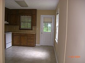 Duplex - 2 Bed, 1 Bath in Lawrenceville, GA (Photo 6 of 6)