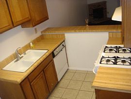 2 Bedroom Condo for Rent - Ready to Move in! in Covina, CA (Photo 3 of 6)