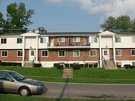 2 Bedroom Apartment In Quiet Neighborhood in Groesbeck, OH