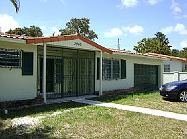 6 Bedroom/3 Bath Home, Fully Renovated in Miami, FL