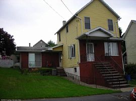 Throop Single Home For Rent in Throop, PA