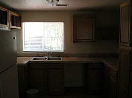 3/2 Remodeled Throughout Near MLK, 78th St, Fairgrounds in Tampa, FL (Photo 3 of 3)