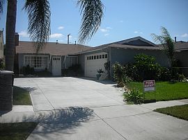 Rent me! I'm Beautiful! in Los Alamitos, CA