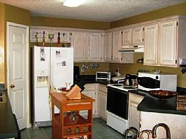 Nice 3-2-2 Brick Home in Rowlett, TX (Photo 4 of 5)