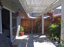 2 Bedroom 2 Bath Condo - Best Location in Town! in Costa Mesa, CA (Photo 4 of 6)