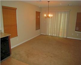 Sw Vegas $1,000-3br/2.5ba,1483 Sf, 1 Car Garage in Las Vegas, NV (Photo 3 of 4)