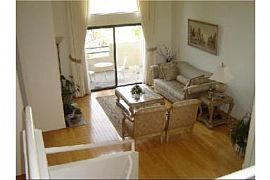 BEAUTIFUL 3BR TOWNHOME - QUIET in Diamond Bar, CA (Photo 2 of 6)