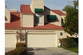 BEAUTIFUL 3BR TOWNHOME - QUIET in Diamond Bar, CA (Photo 3 of 6)