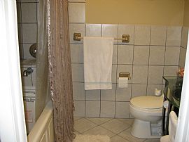2 Bedroom, 2 Bathroom Apt in Glenhardie Country Club for Rent in Wayne, PA (Photo 3 of 5)