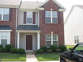Lake Community Townhome in Denver, NC