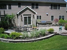 4 Bdrm, 3 bth, office furnished family home on 2 acres in Alban in East Greenbush, NY (Photo 2 of 5)