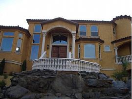 Execute home in presitigious Los Lagos community in Granite Bay, CA