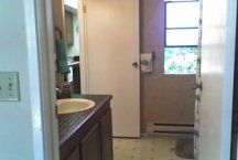 1 Bedroom Condo in West Bellevue in Bellevue, WA (Photo 1 of 5)