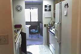 1 Bedroom Condo in West Bellevue in Bellevue, WA (Photo 5 of 5)