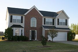 HOME FOR RENT GREAT LOCATION FANTASTIC SCHOOLS in Buford, GA