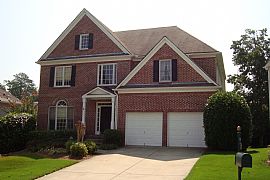 Elegant HOME in St. Charles Square-lots of space in Marietta, GA