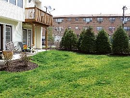 Beautiful Townhome for Rent in Bayonne in Bayonne, NJ (Photo 3 of 6)