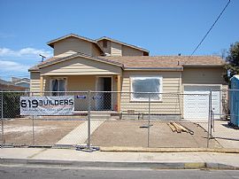 Live in Luxury - New Home near SDSU - ALL Utilities included in San Diego, CA