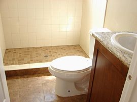 Live in Luxury - New Home near SDSU - ALL Utilities included in San Diego, CA (Photo 2 of 5)