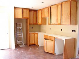 Live in Luxury This Term! ALL Utilities Included! in San Diego, CA (Photo 2 of 4)