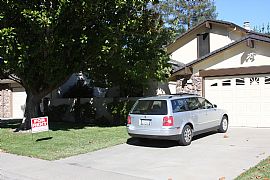 Fabulous Find! Have it All With No Work! in Sacramento, CA